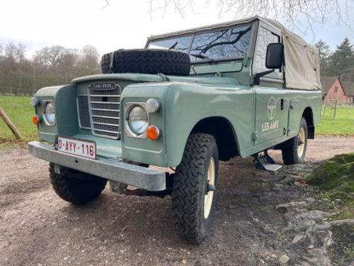 Land Rover Defender 109 LWB 2.2 Benzine OLDTIMER!!!!!!