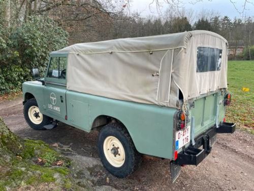 Land Rover Defender 109 LWB 2.2 Benzine OLDTIMER!!!!!!